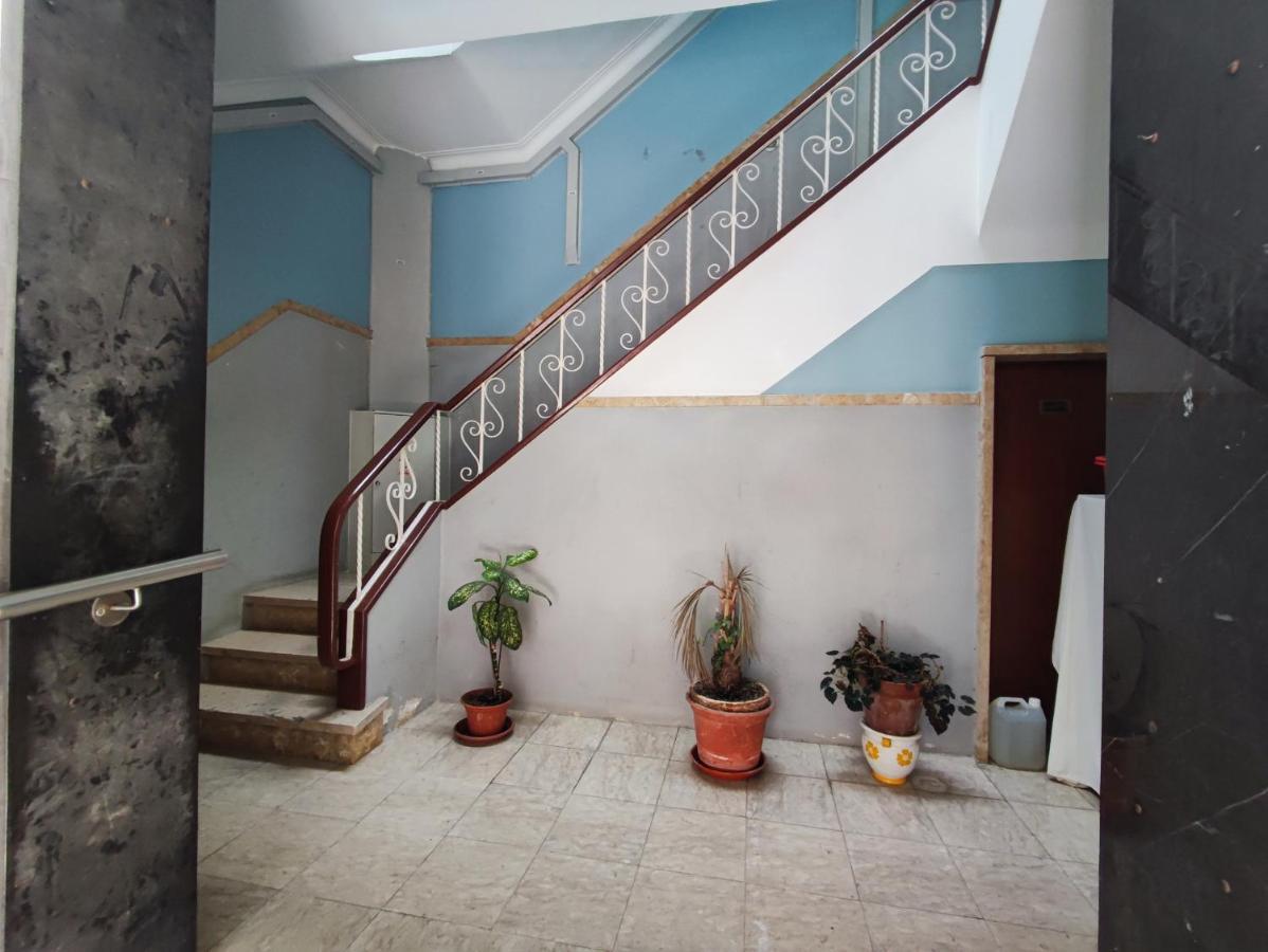 אמאדורה Lisbon Traditional T2 With Balcony In Damaia, Lisbon מראה חיצוני תמונה