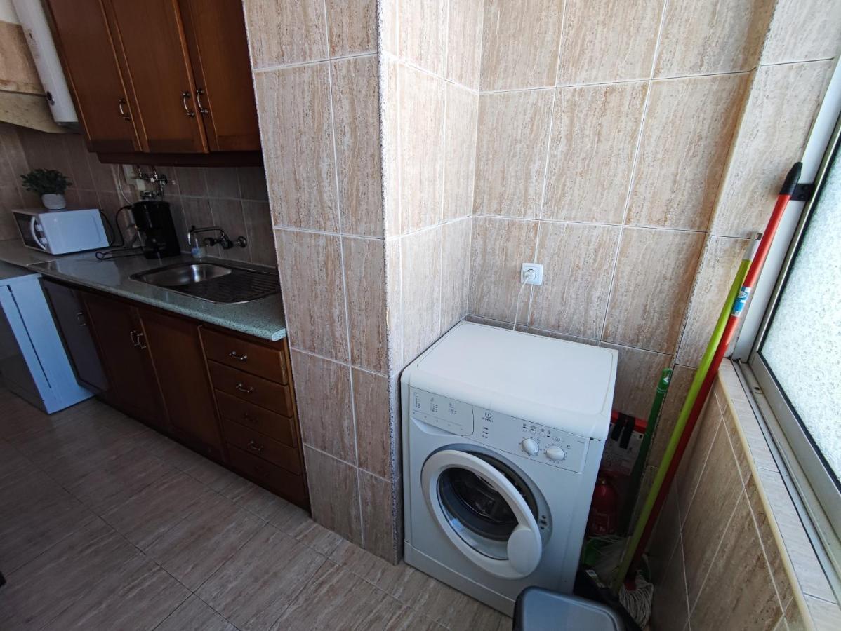 אמאדורה Lisbon Traditional T2 With Balcony In Damaia, Lisbon מראה חיצוני תמונה